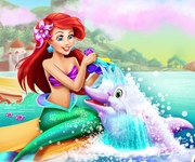 Ariel spala delfinul