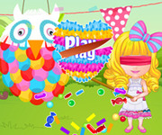 Baby Barbie pinata designer