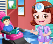 Baby Hazel dentist