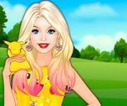 Barbie in costume de Pokemon