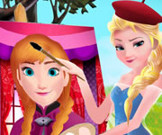 Elsa o picteaza pe Anna