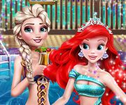 Elsa si Ariel la piscina