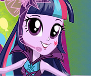 Twilight Sparkle imbracat curcubeu