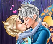 Elsa si Jack Frost saruturi